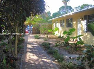 712 SW 14th Ave # 3