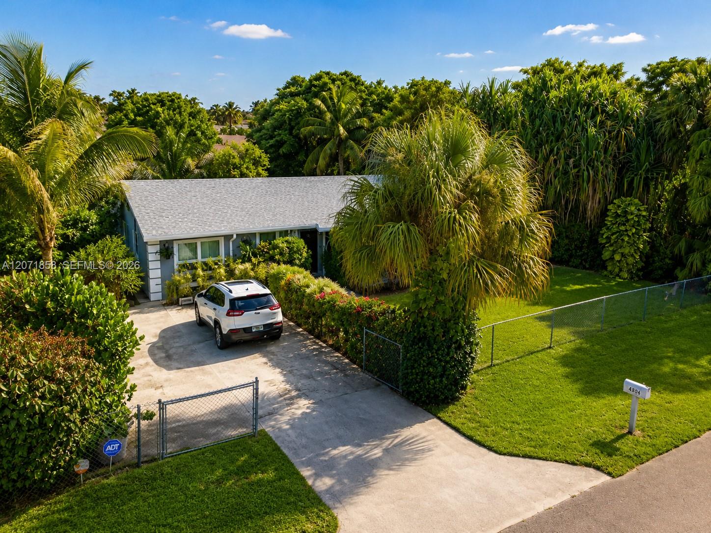 4806 Orlando Ave