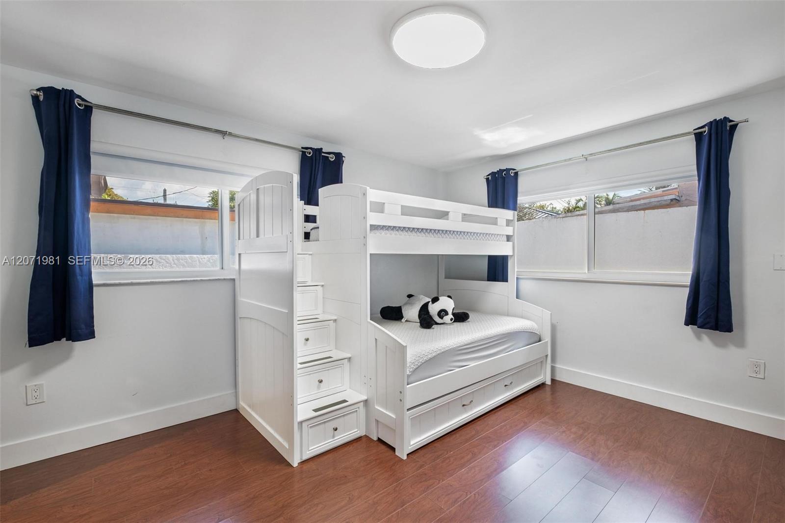 2430 SW 22nd Ter