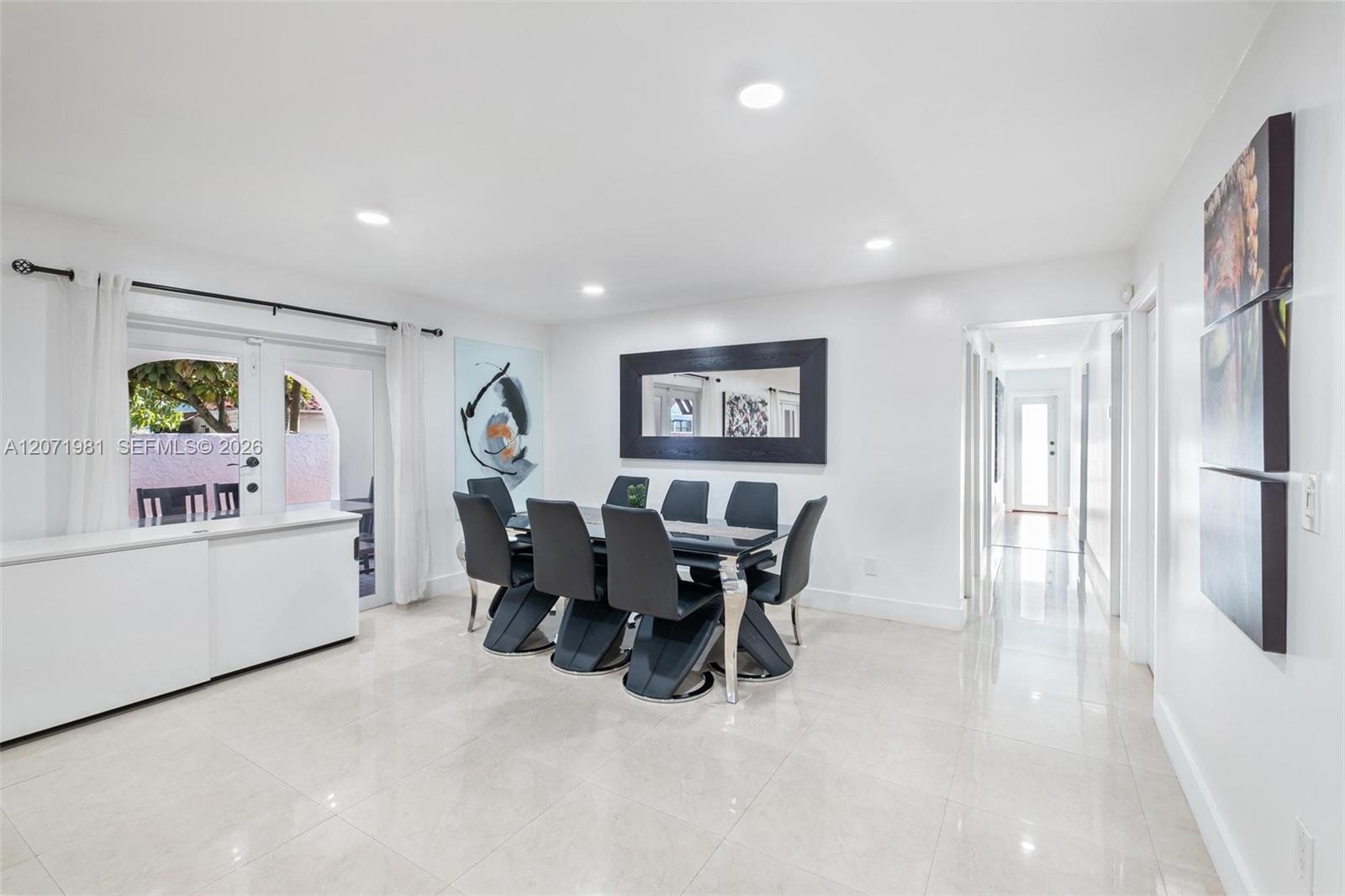 2430 SW 22nd Ter