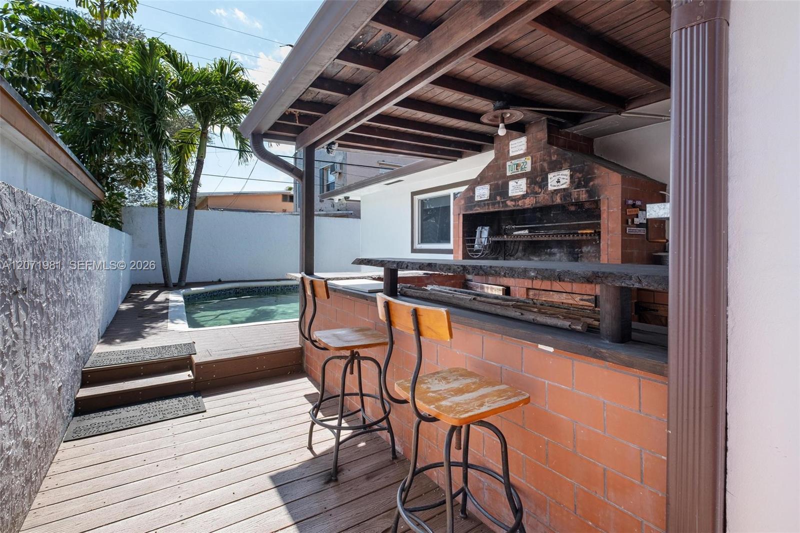 2430 SW 22nd Ter