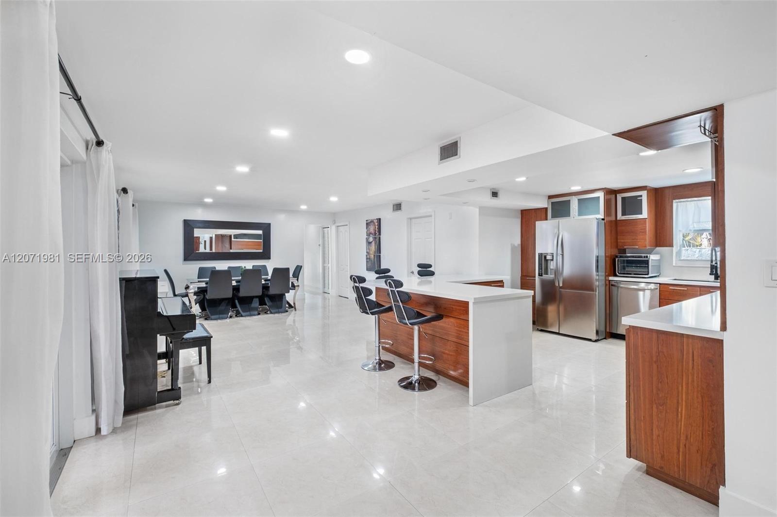 2430 SW 22nd Ter