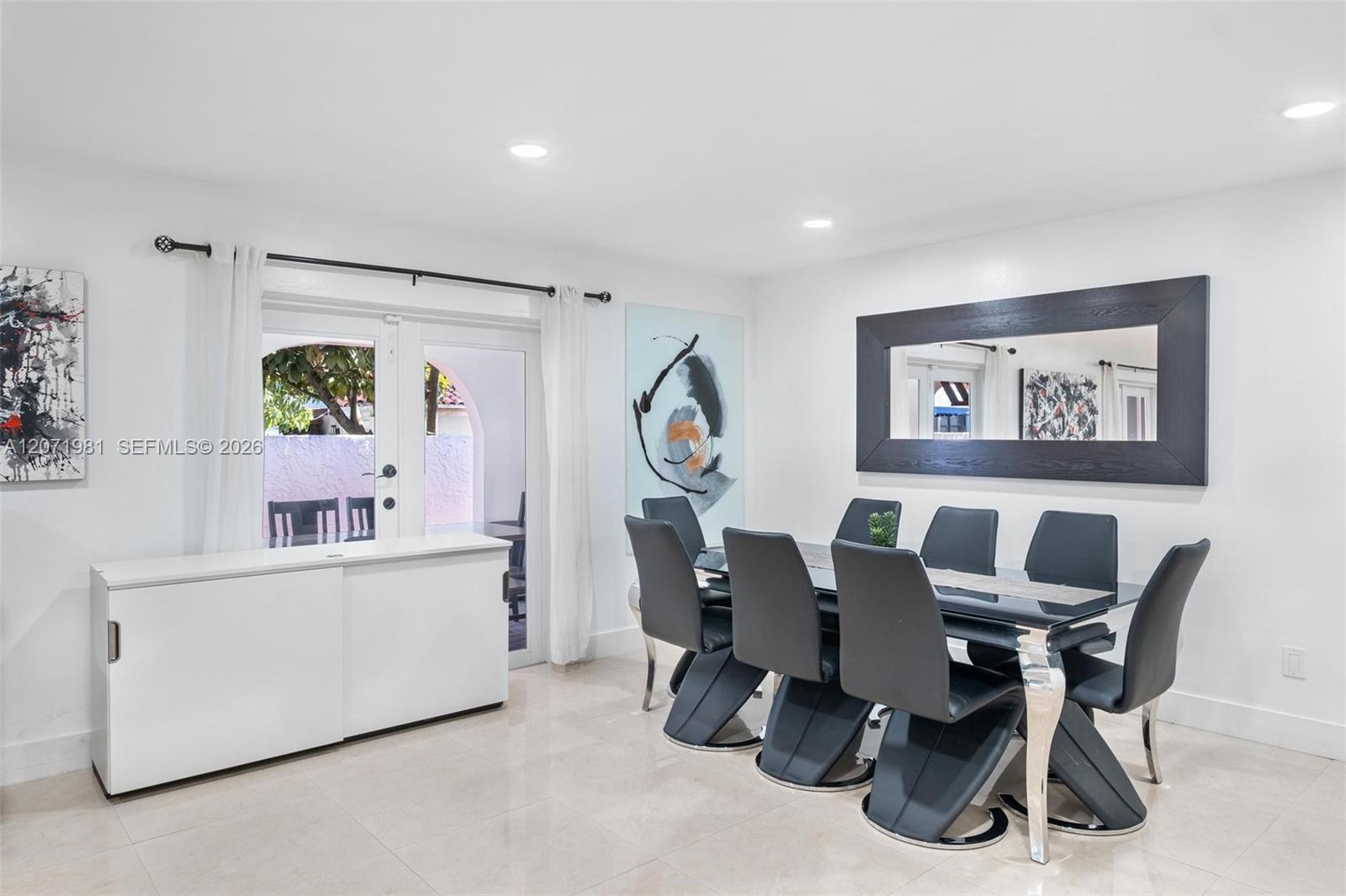 2430 SW 22nd Ter