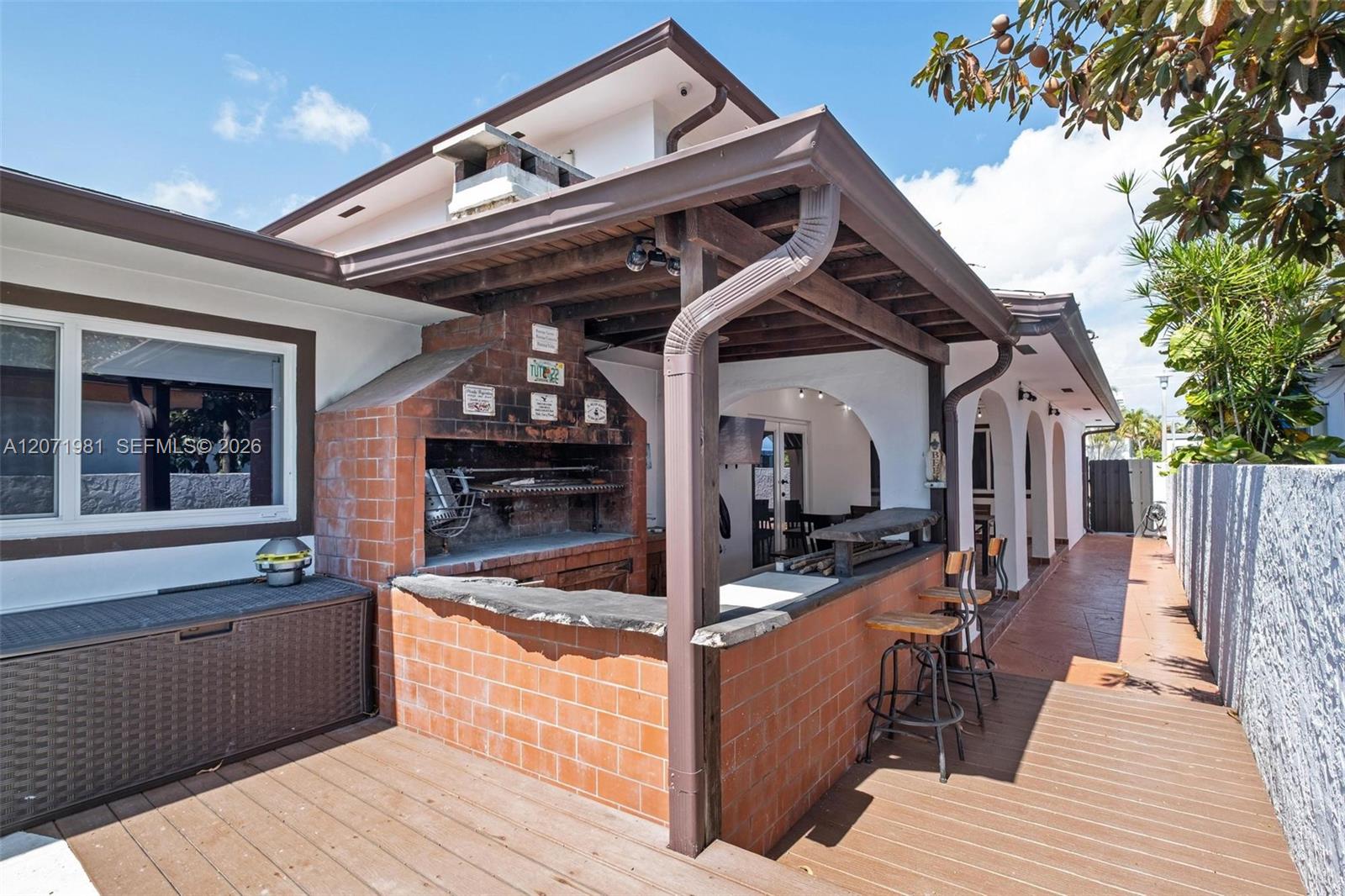 2430 SW 22nd Ter