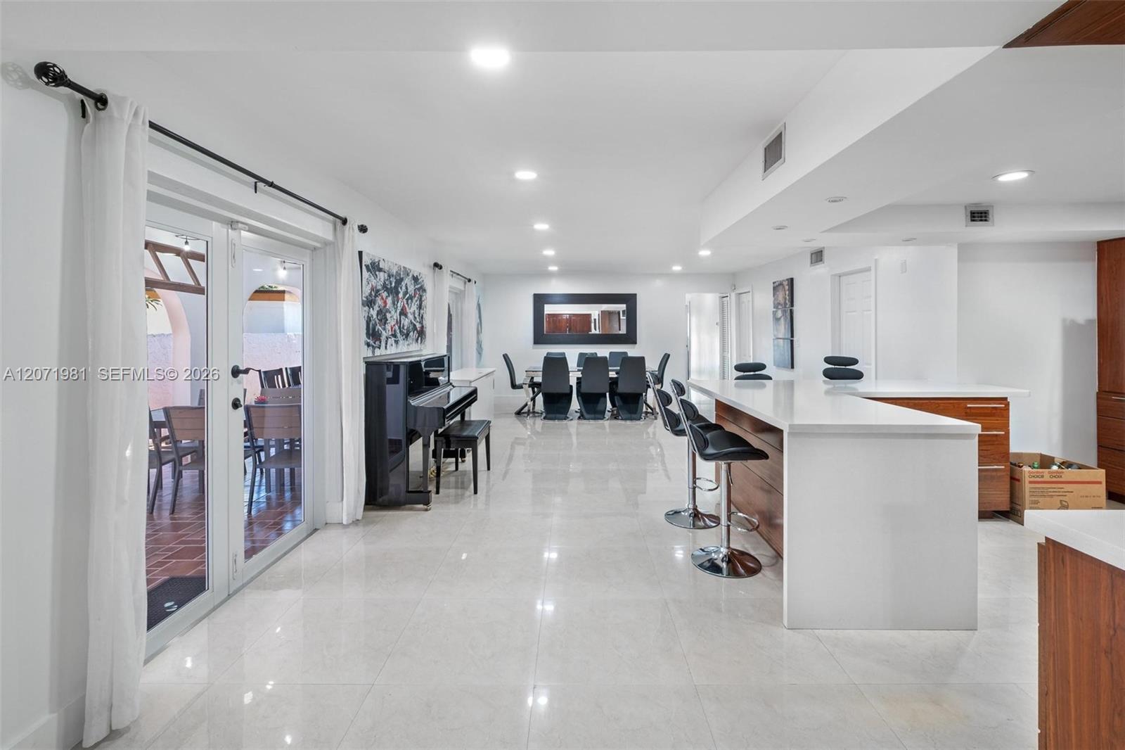 2430 SW 22nd Ter