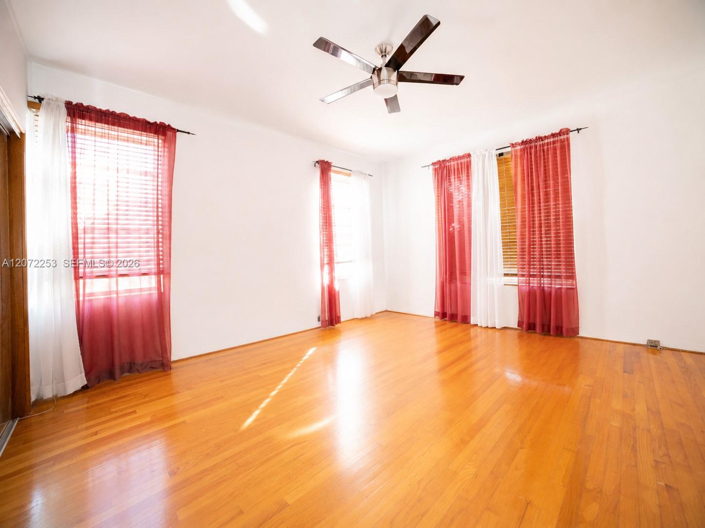 1145 Meridian Ave # 9