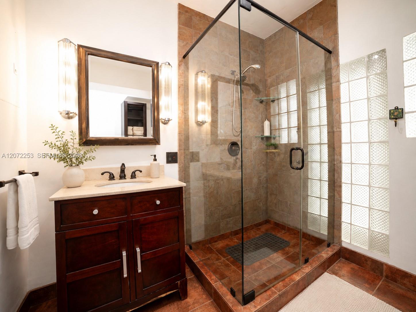 1145 Meridian Ave # 9