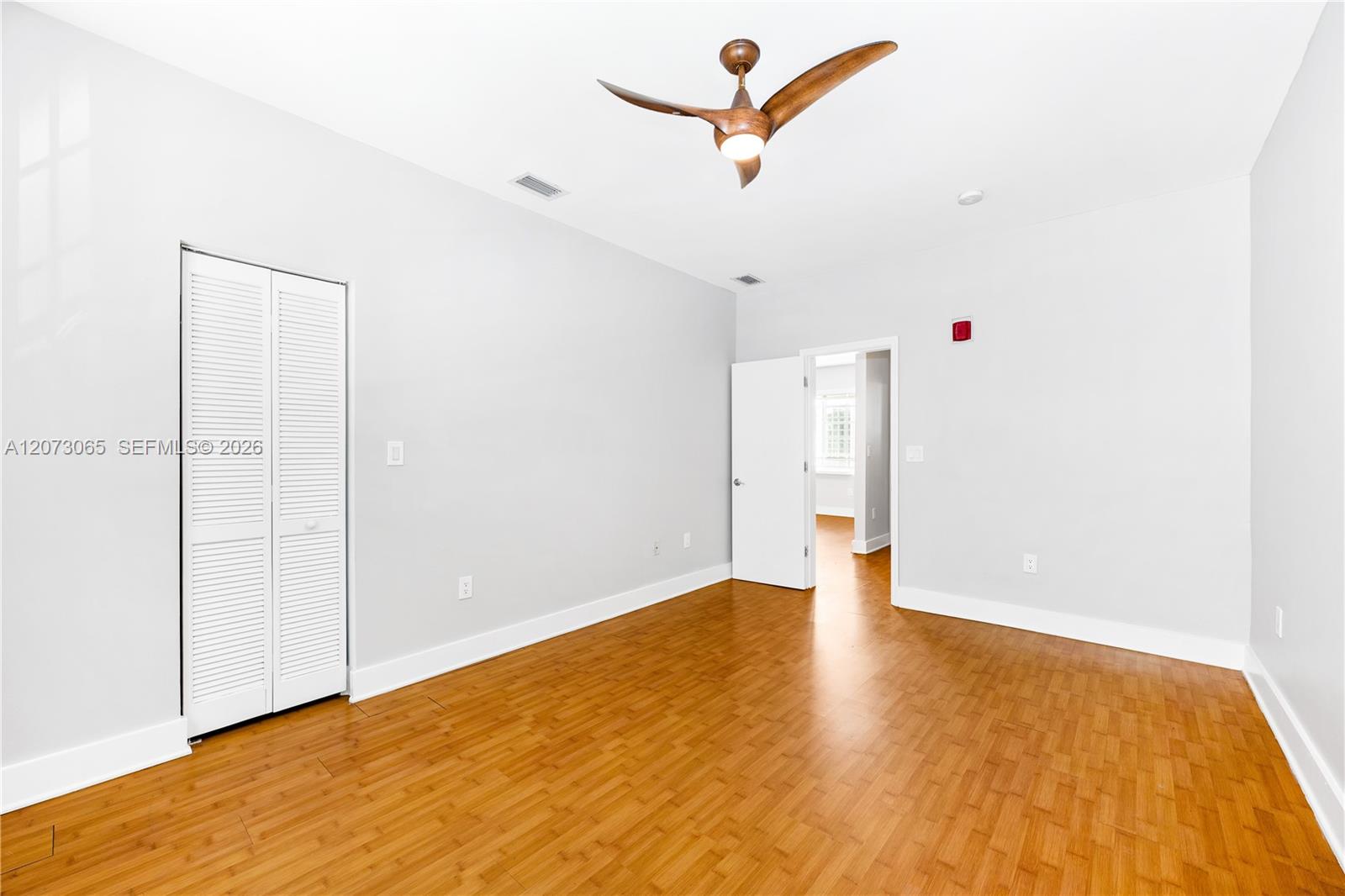 1000 Meridian Ave # 8