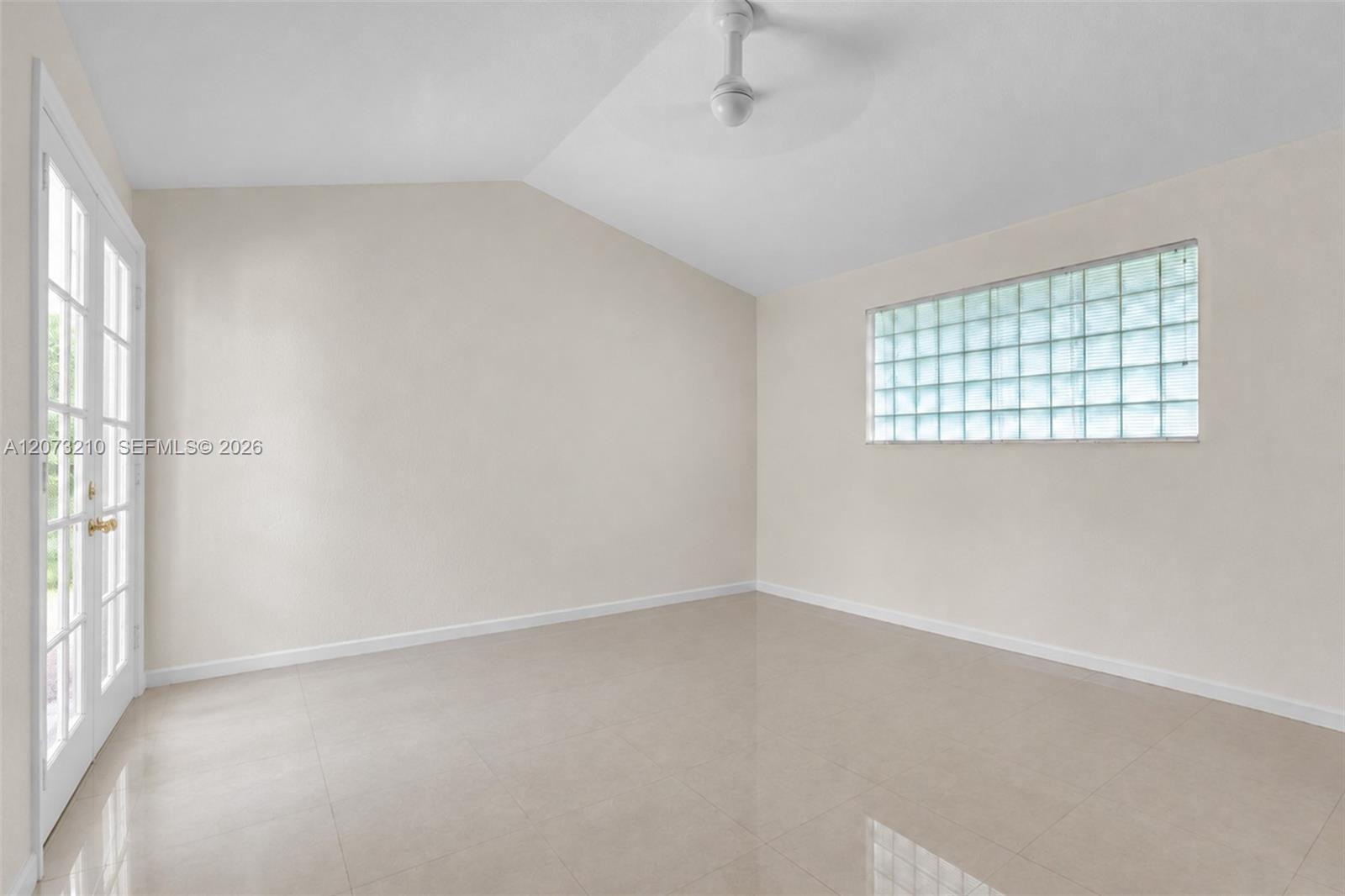 1090 SW 156th Ave