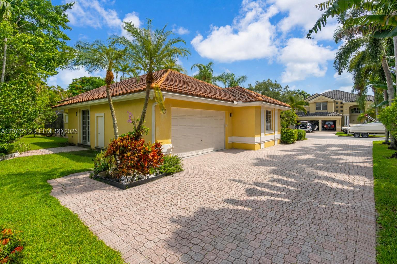 1090 SW 156th Ave