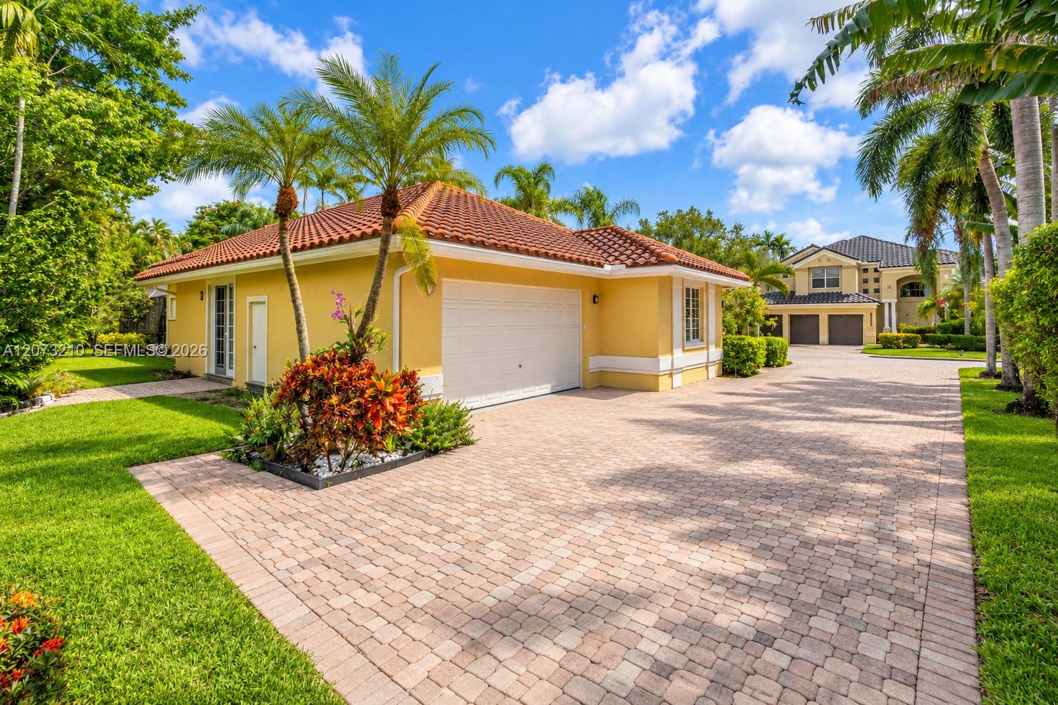 1090 SW 156th Ave