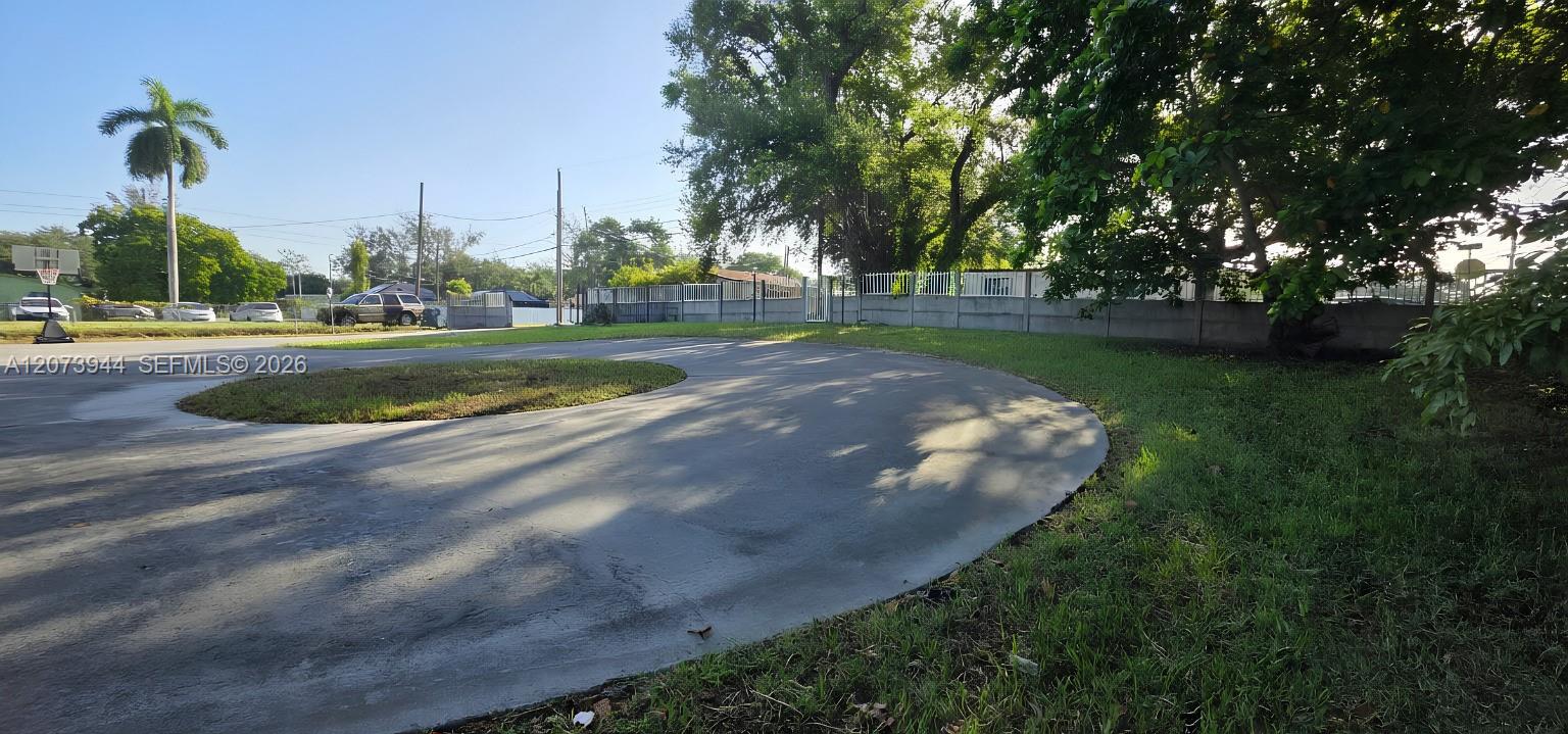 8150 NW 13th Ct