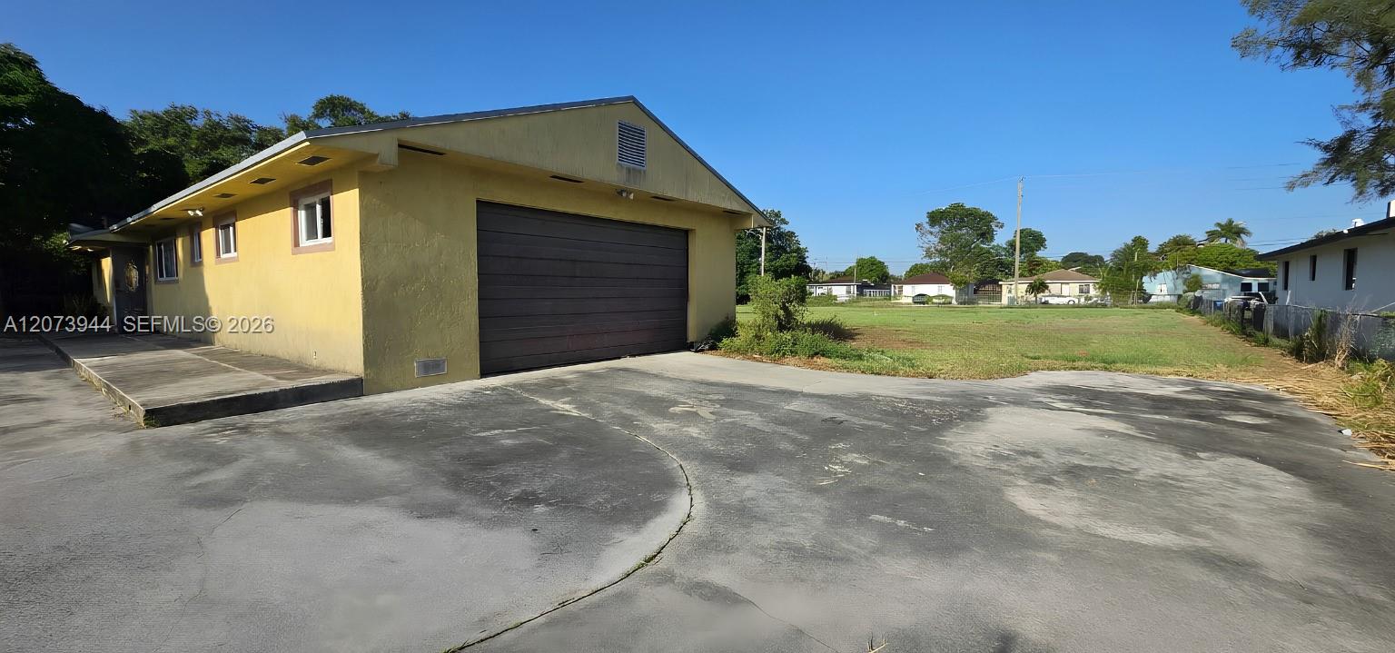 8150 NW 13th Ct