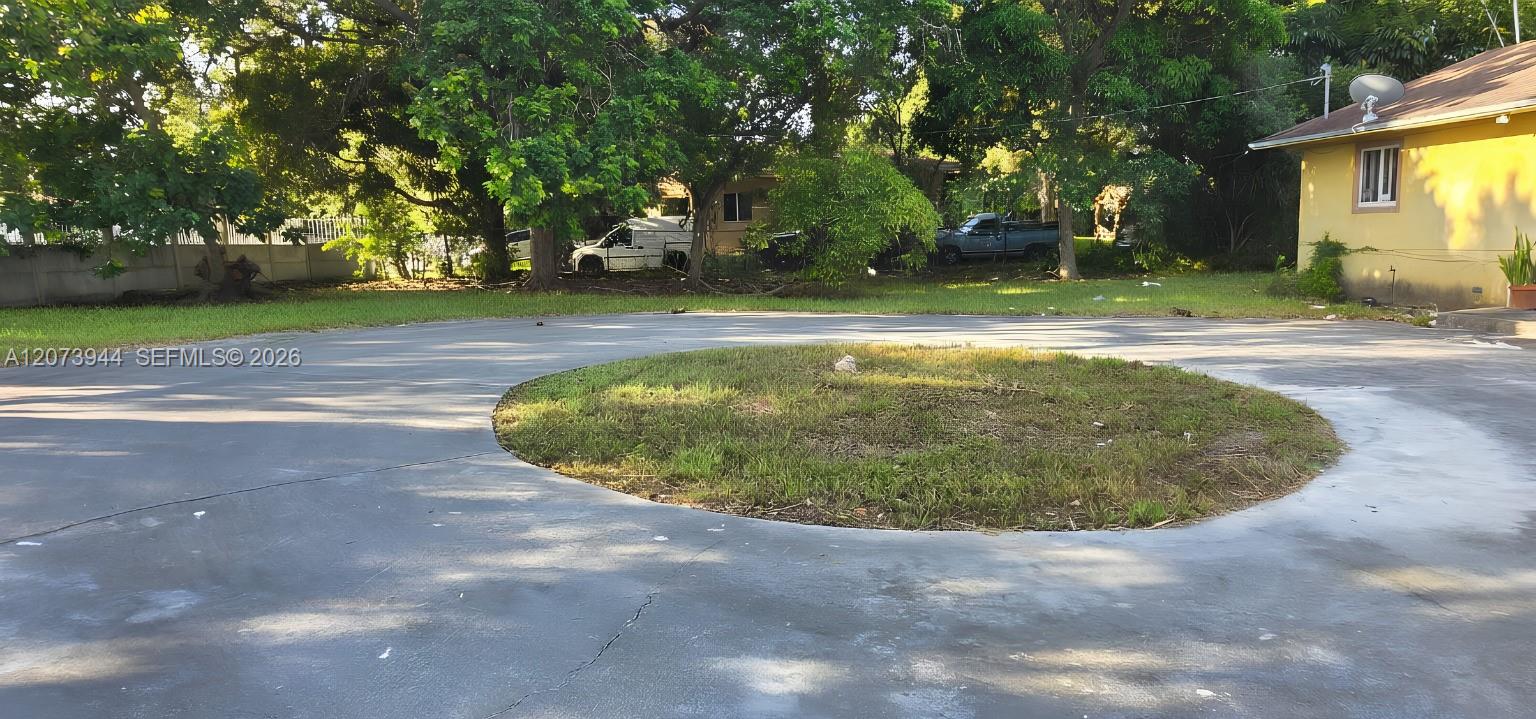 8150 NW 13th Ct
