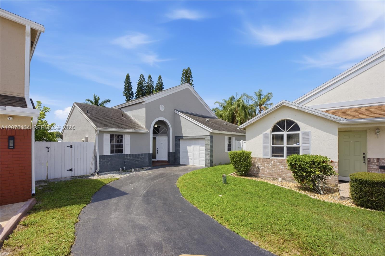 1181 SW 108th Ter