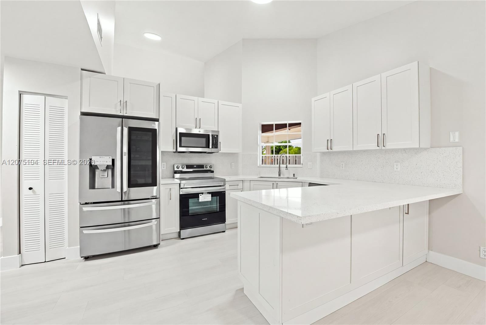 1181 SW 108th Ter