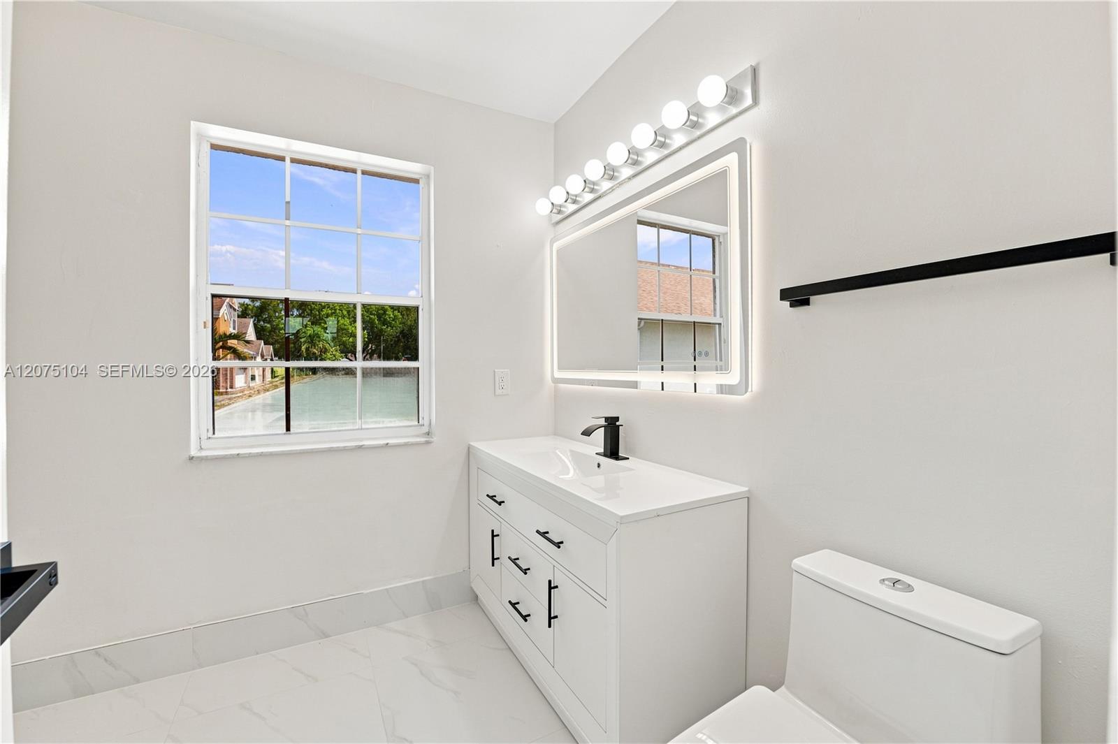1181 SW 108th Ter