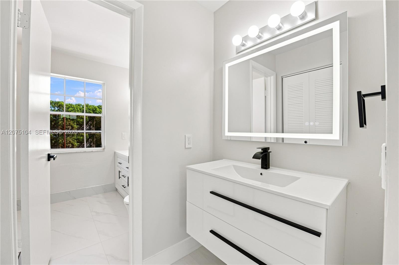 1181 SW 108th Ter