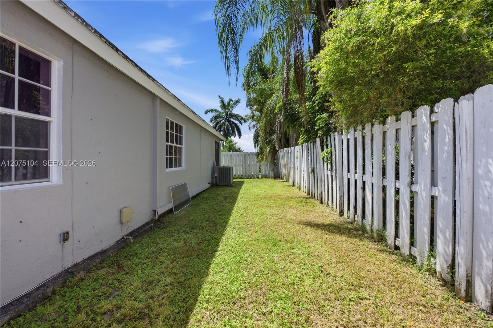 1181 SW 108th Ter