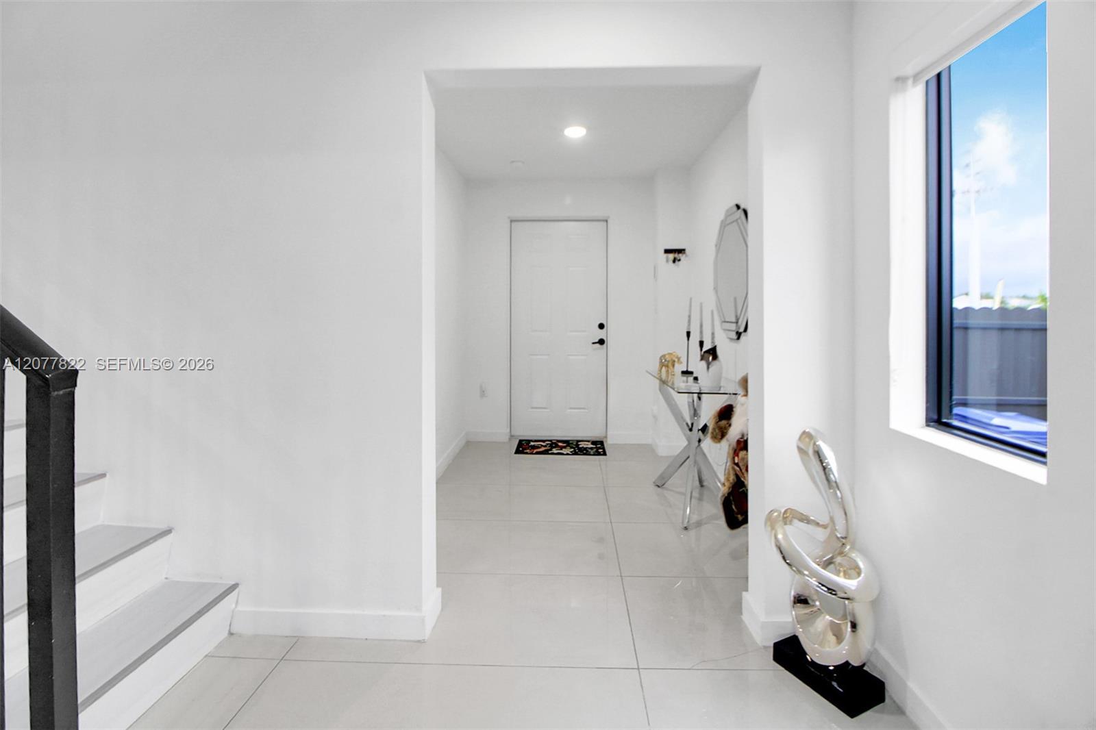 320 NW 13th Ct
