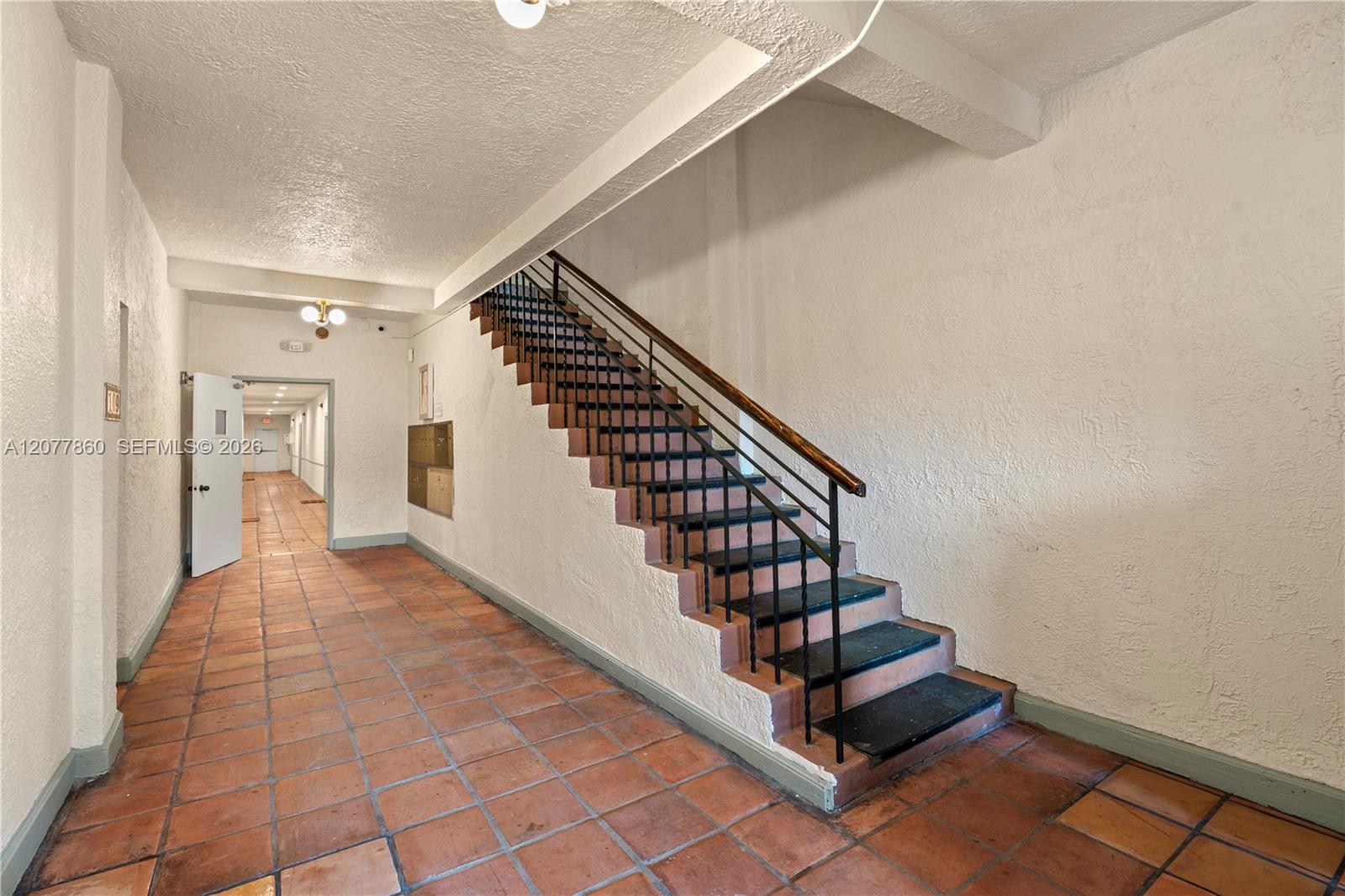934 Michigan Ave # 108