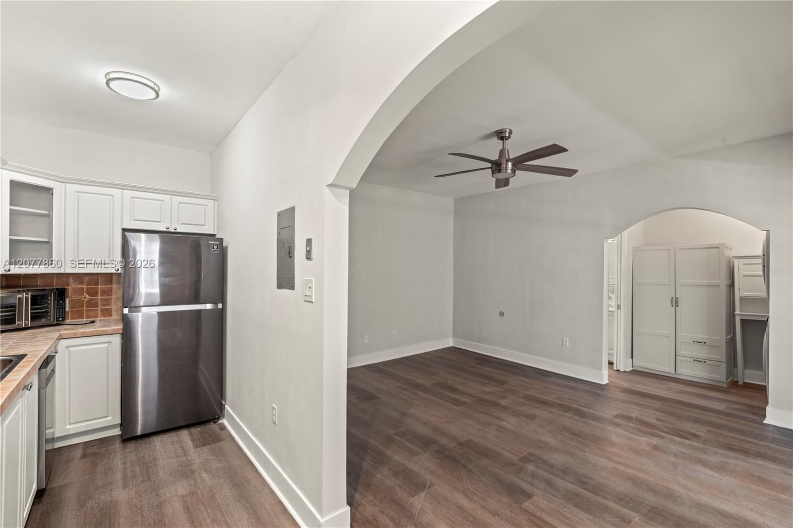 934 Michigan Ave # 108