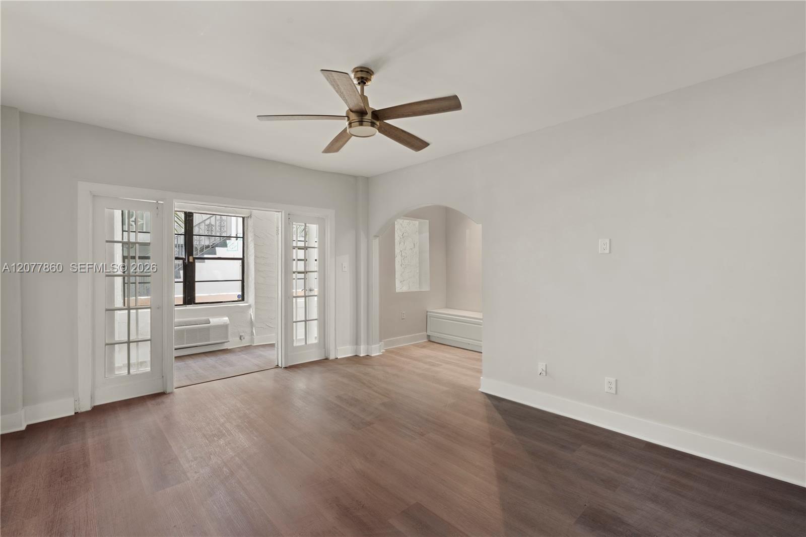 934 Michigan Ave # 108
