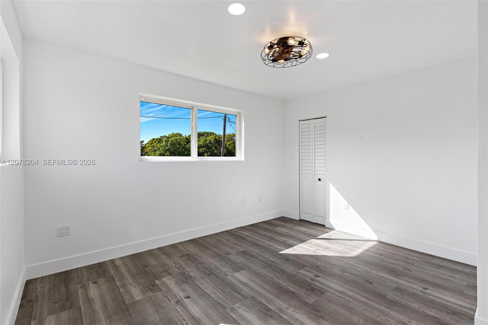 7606 N Miami Ave Unit: 7606