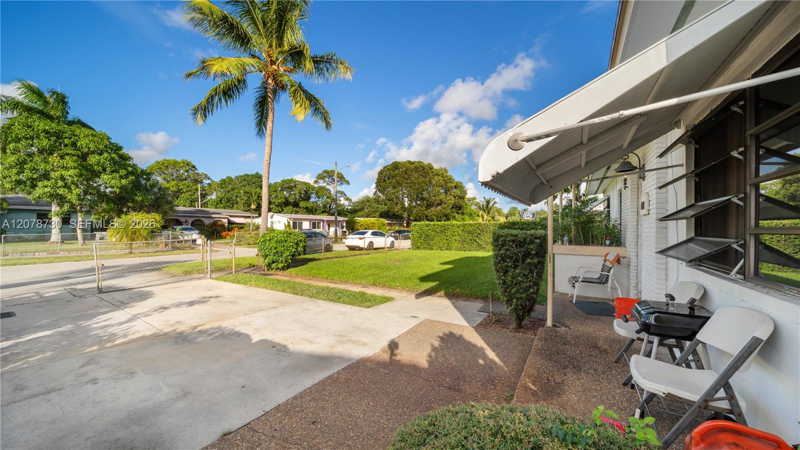 1038 NW 11th Ct