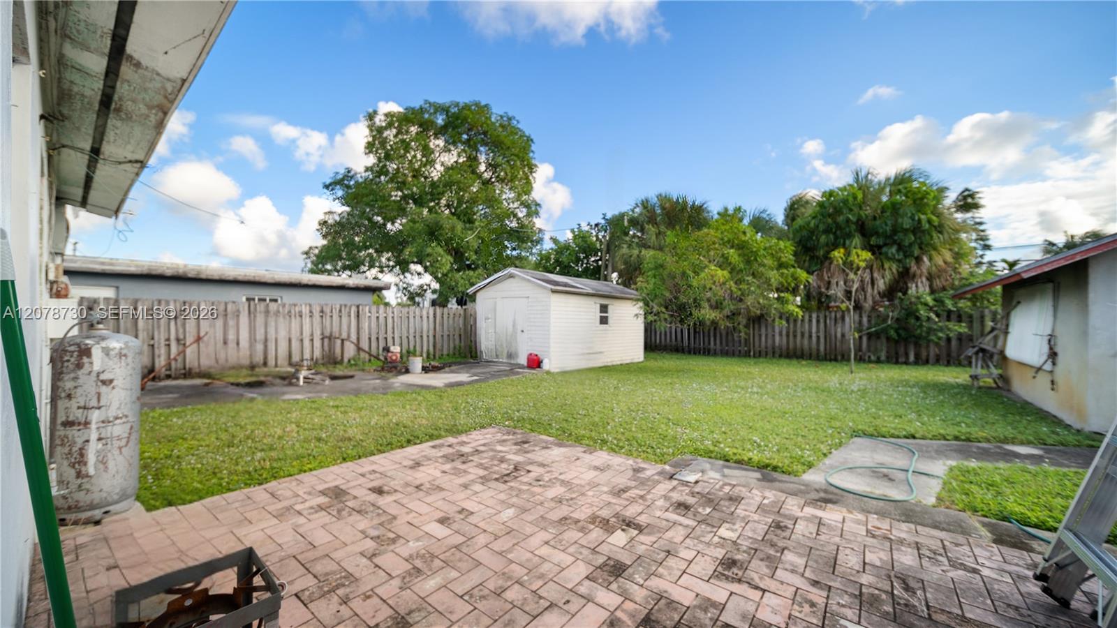 1038 NW 11th Ct