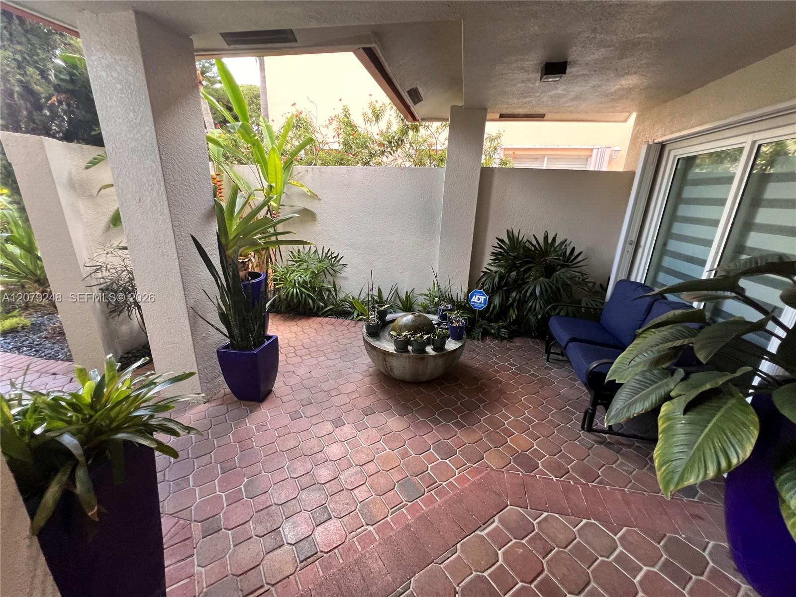 5348 NW 106th Ct