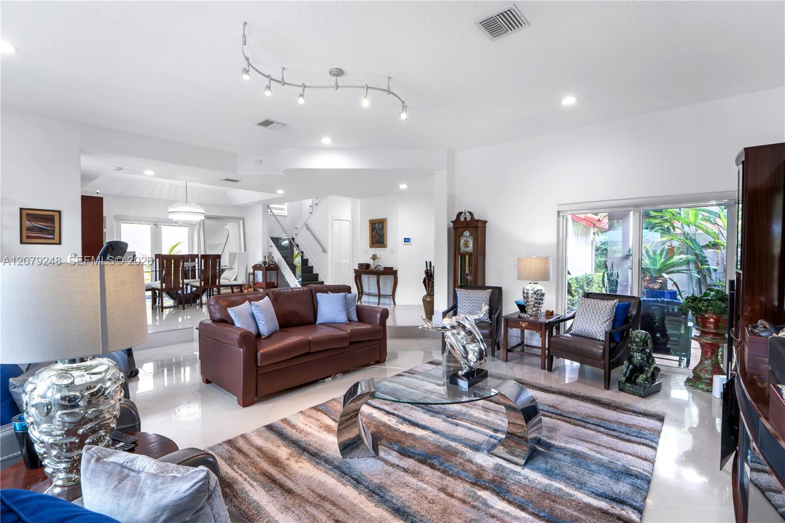 5348 NW 106th Ct