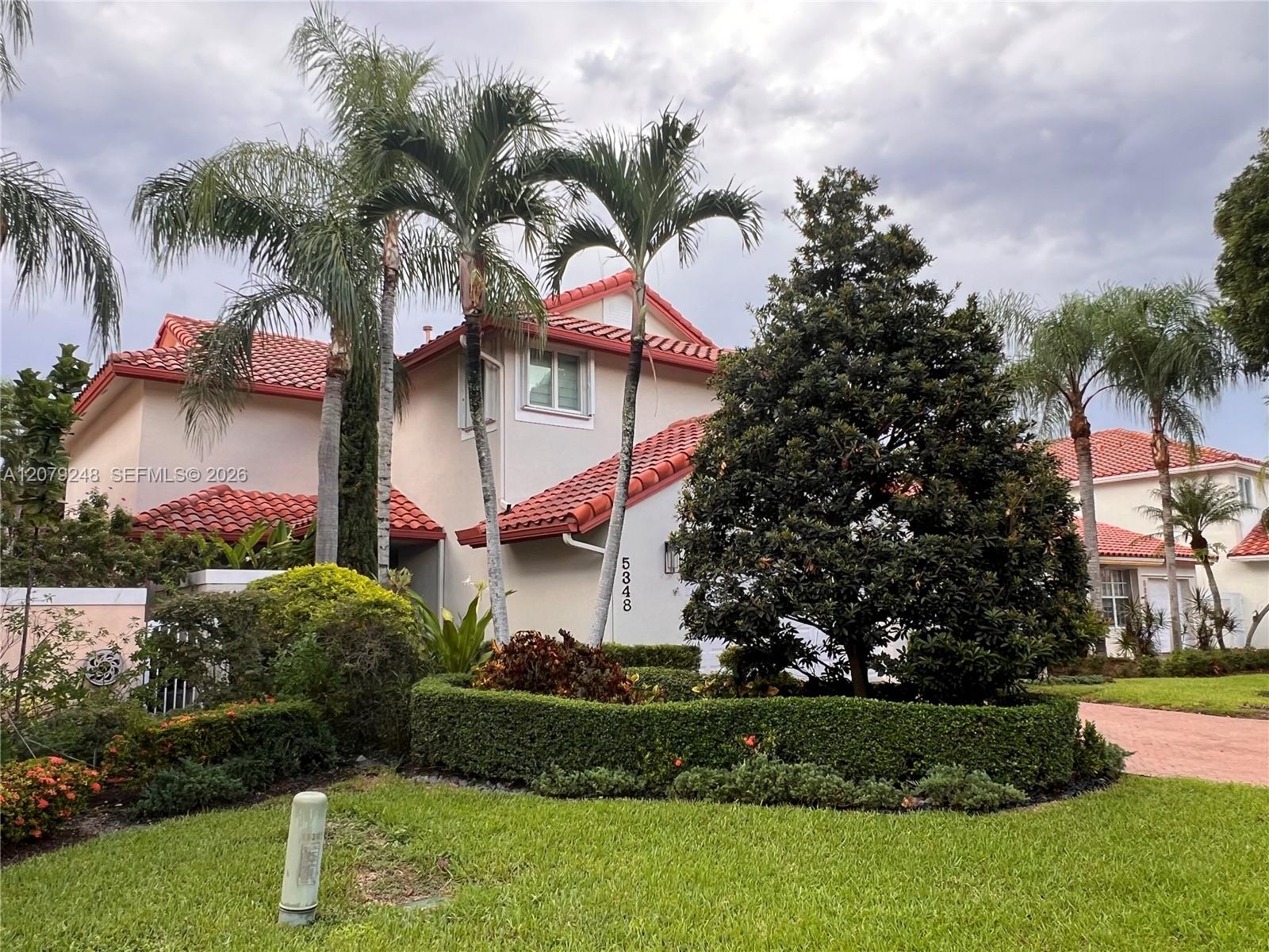 5348 NW 106th Ct