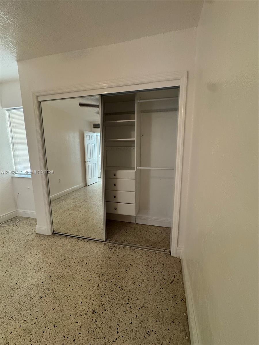 515 SW 3rd St # 3