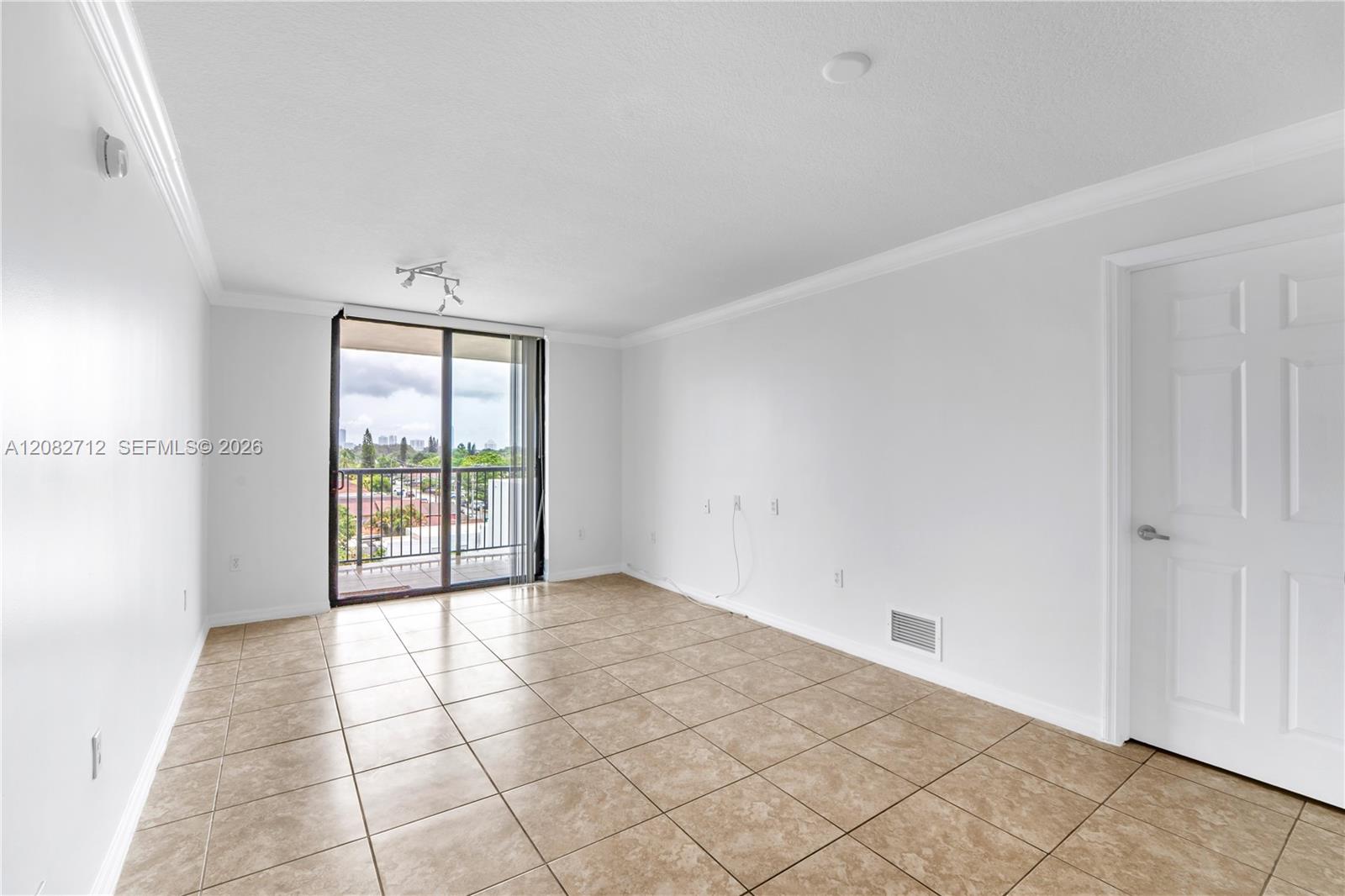 1690 SW 27th Ave # 505