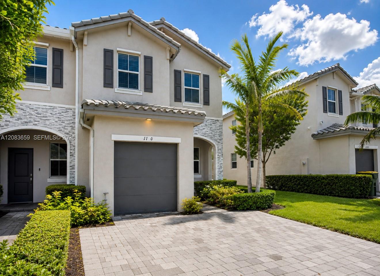 1100 SE 26th Ter