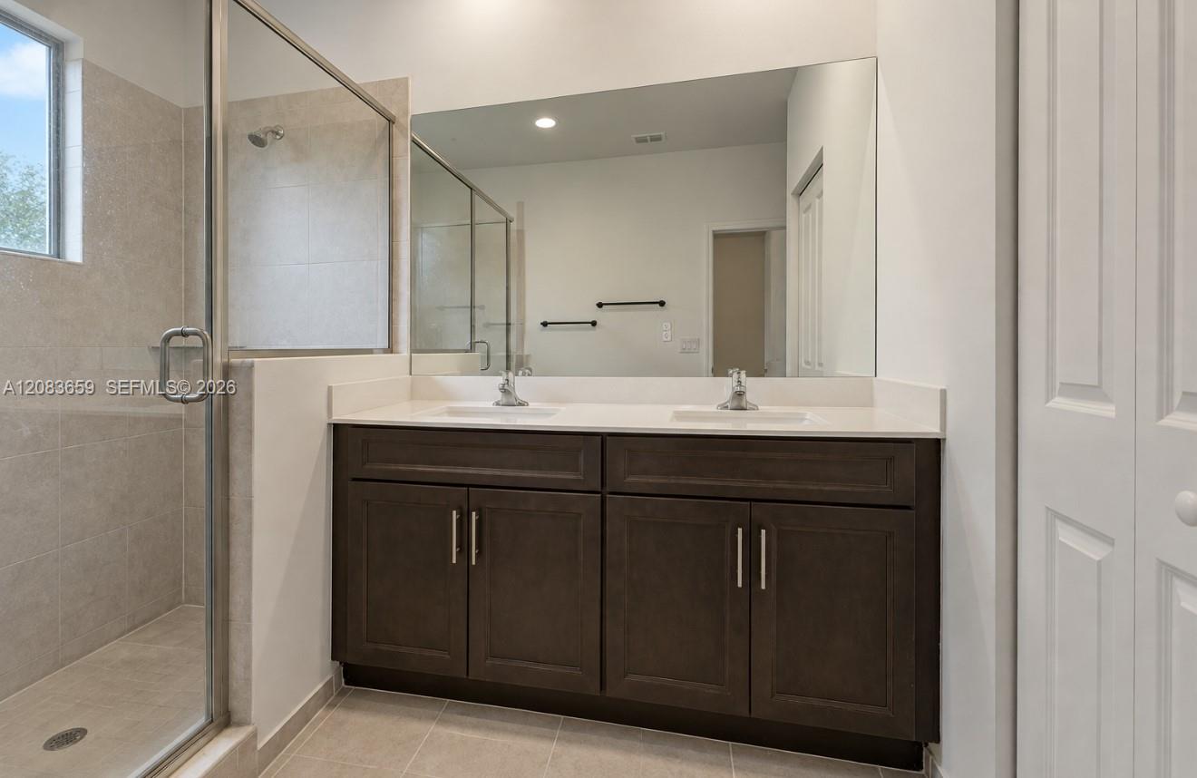 1100 SE 26th Ter