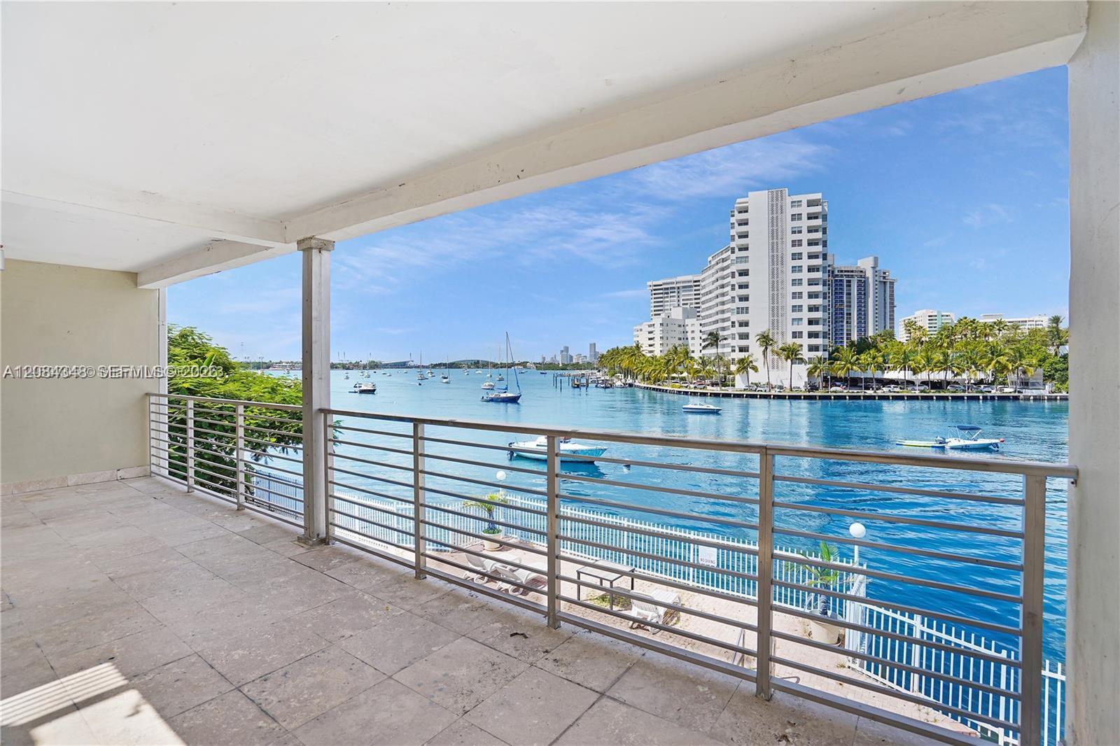1441 Lincoln Rd # 317