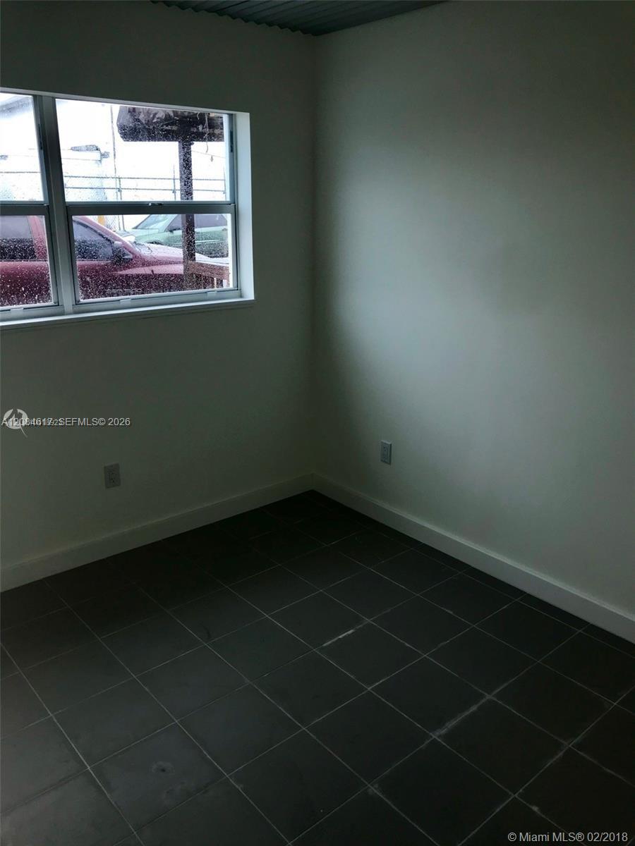 2320 NW 7th Ct # 2326 Unit: #2326