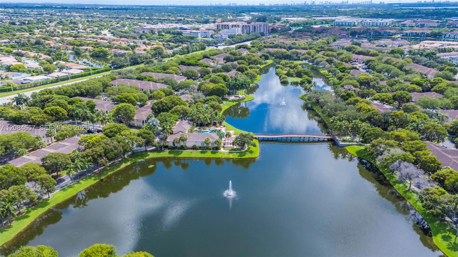 2474 Centergate Dr # 203