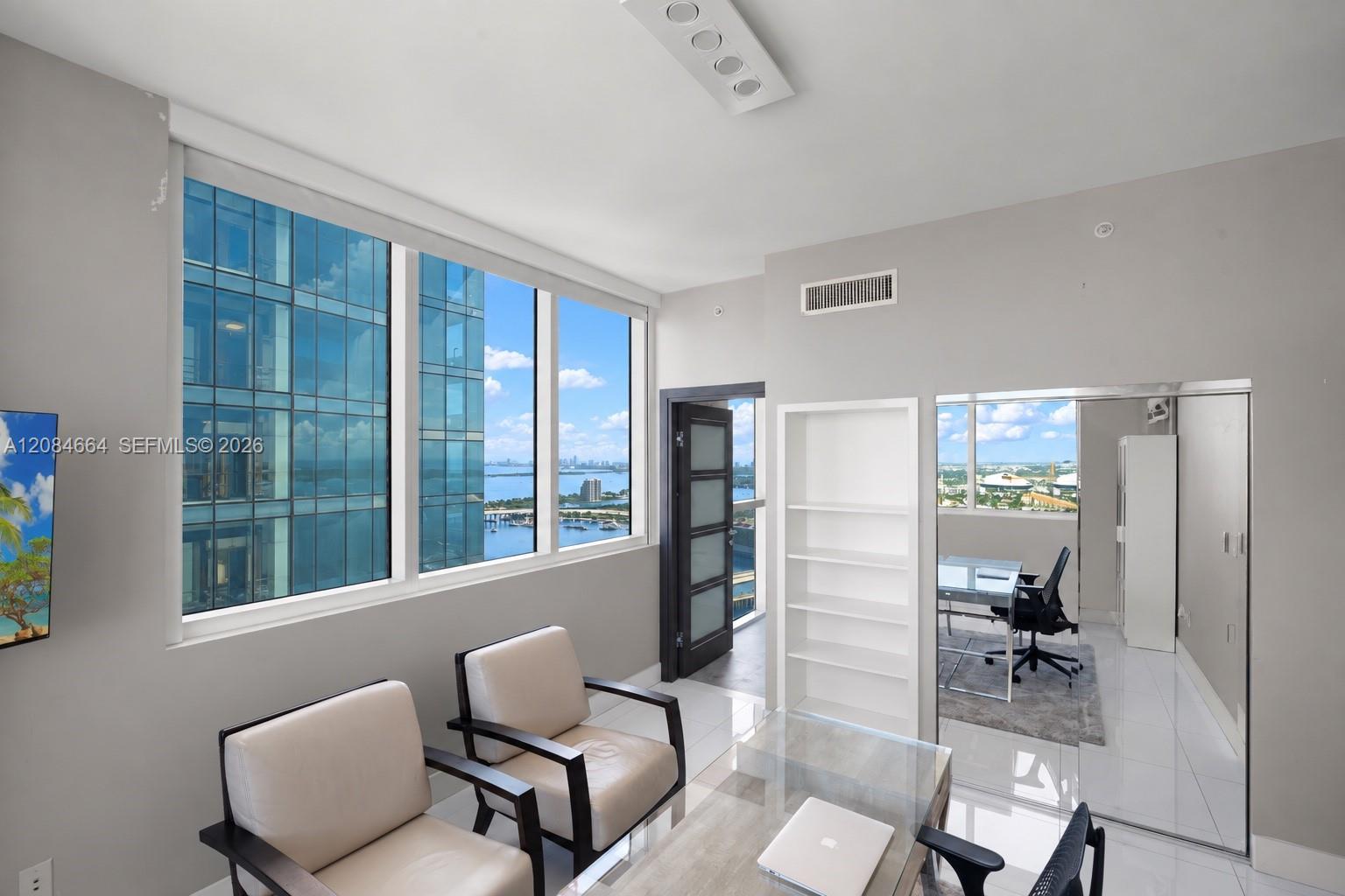 244 Biscayne Blvd Unit: PH4908