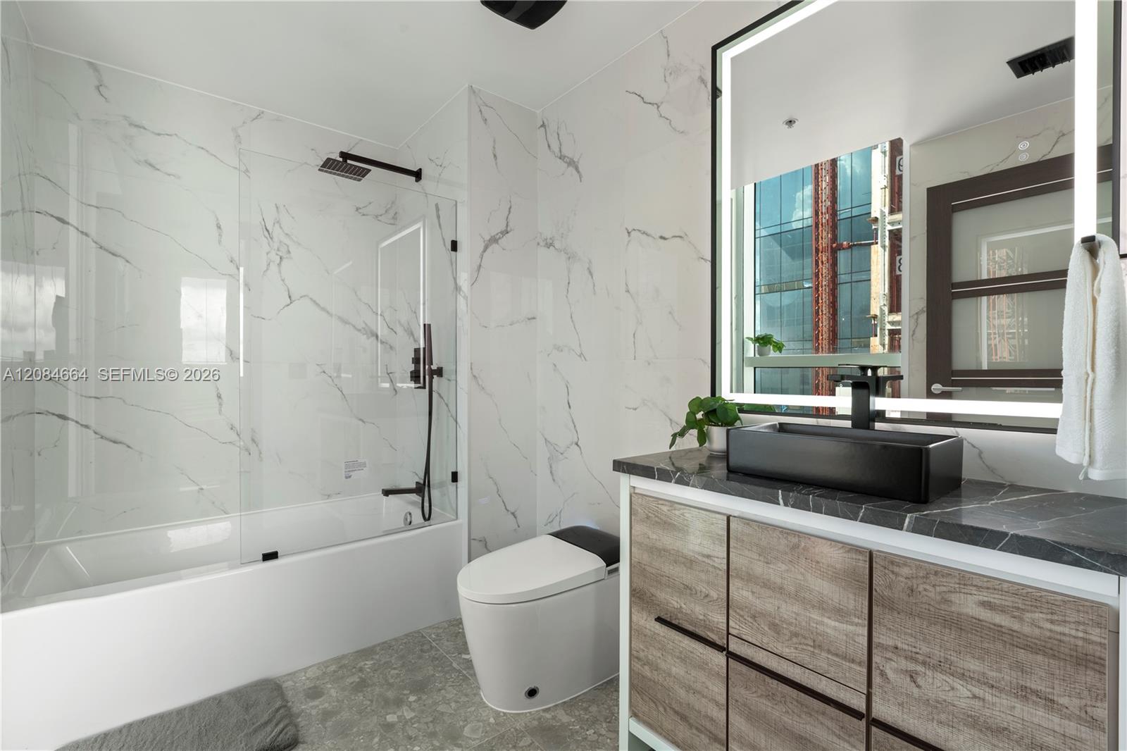 244 Biscayne Blvd Unit: PH4908