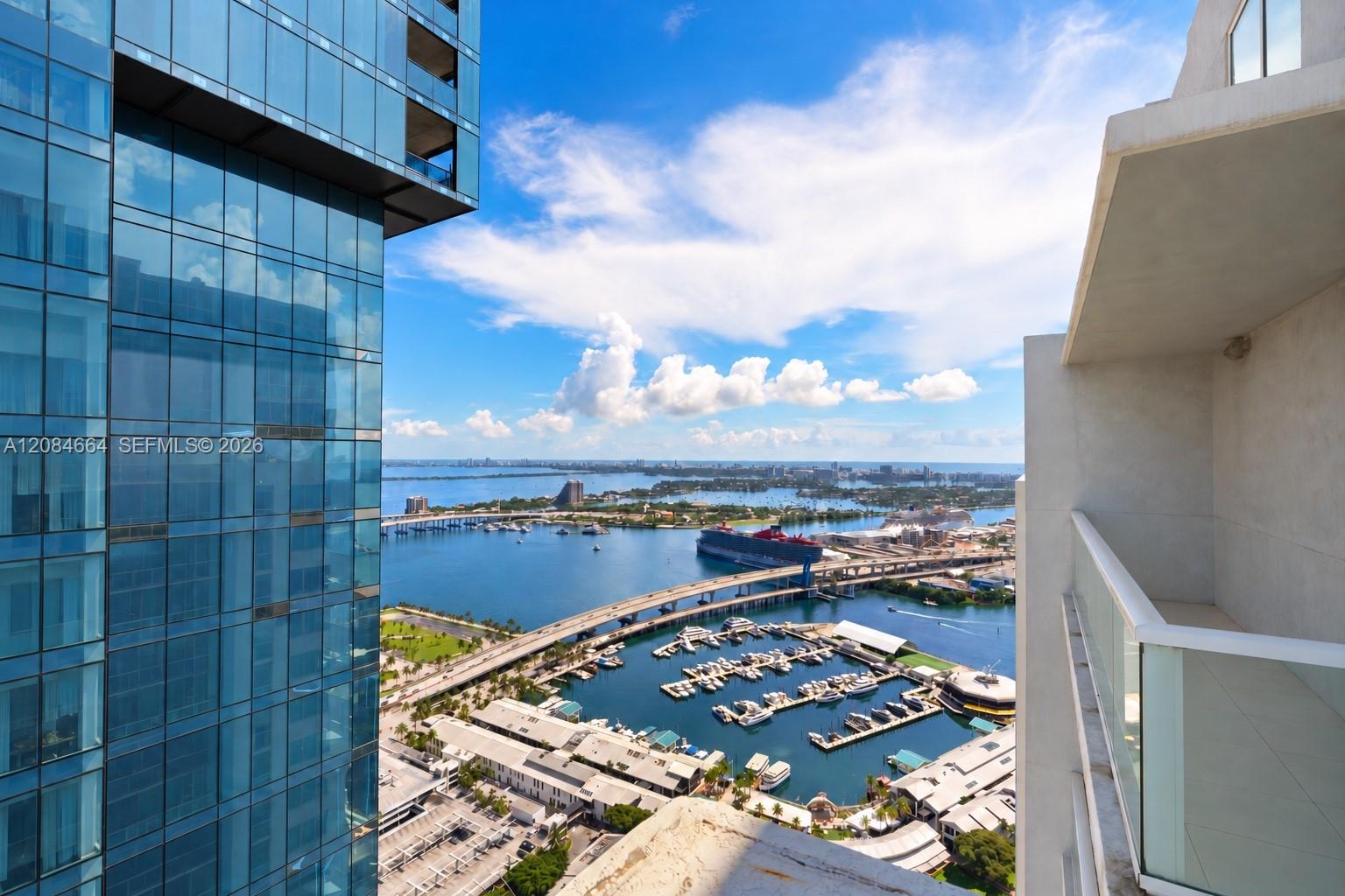 244 Biscayne Blvd Unit: PH4908
