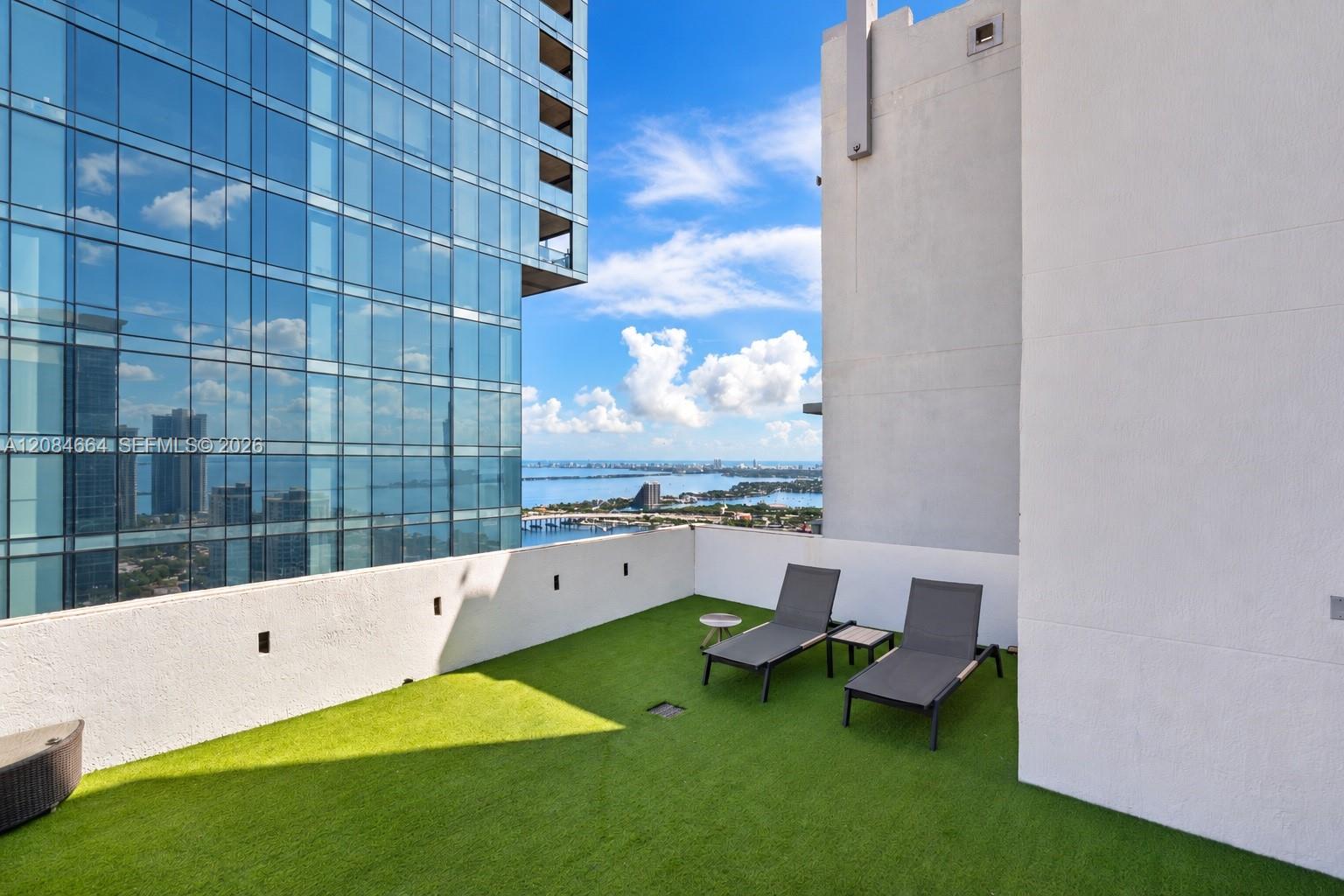 244 Biscayne Blvd Unit: PH4908
