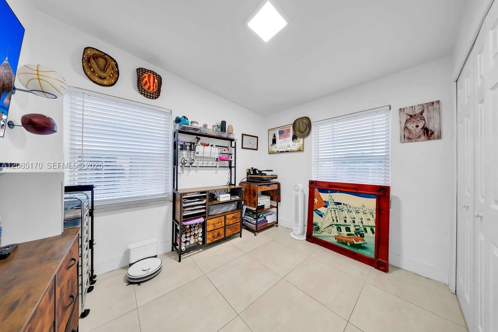 2020 Rutland St, Opa-Locka
