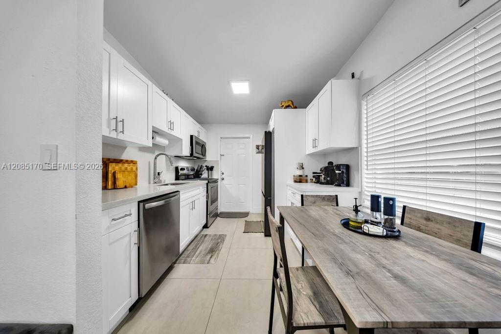 2020 Rutland St, Opa-Locka