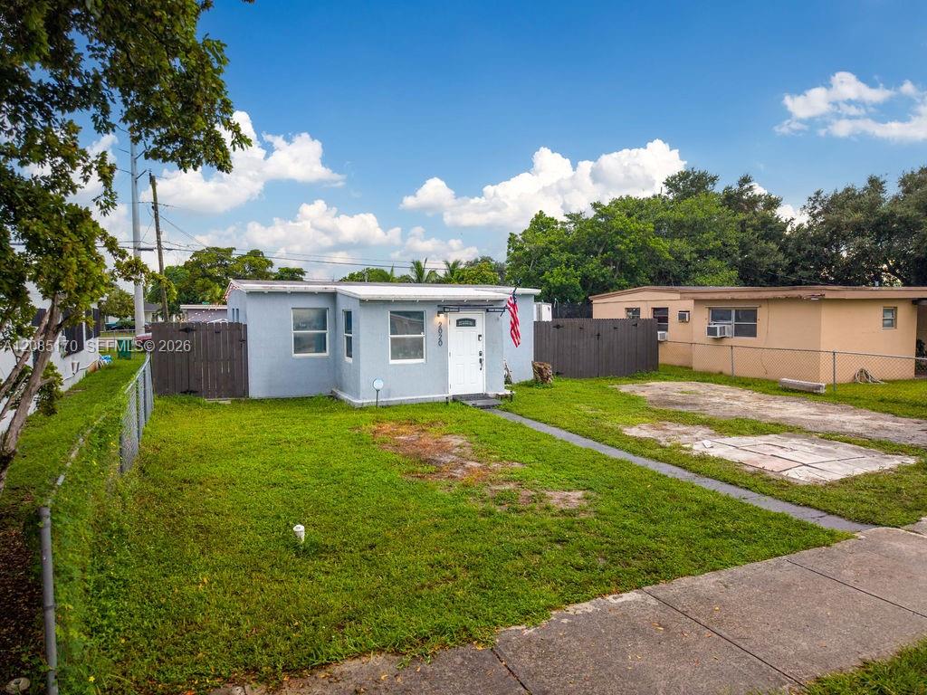 2020 Rutland St, Opa-Locka