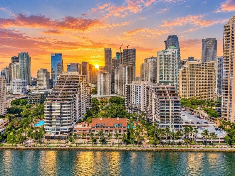 540 Brickell Key Dr # 1603