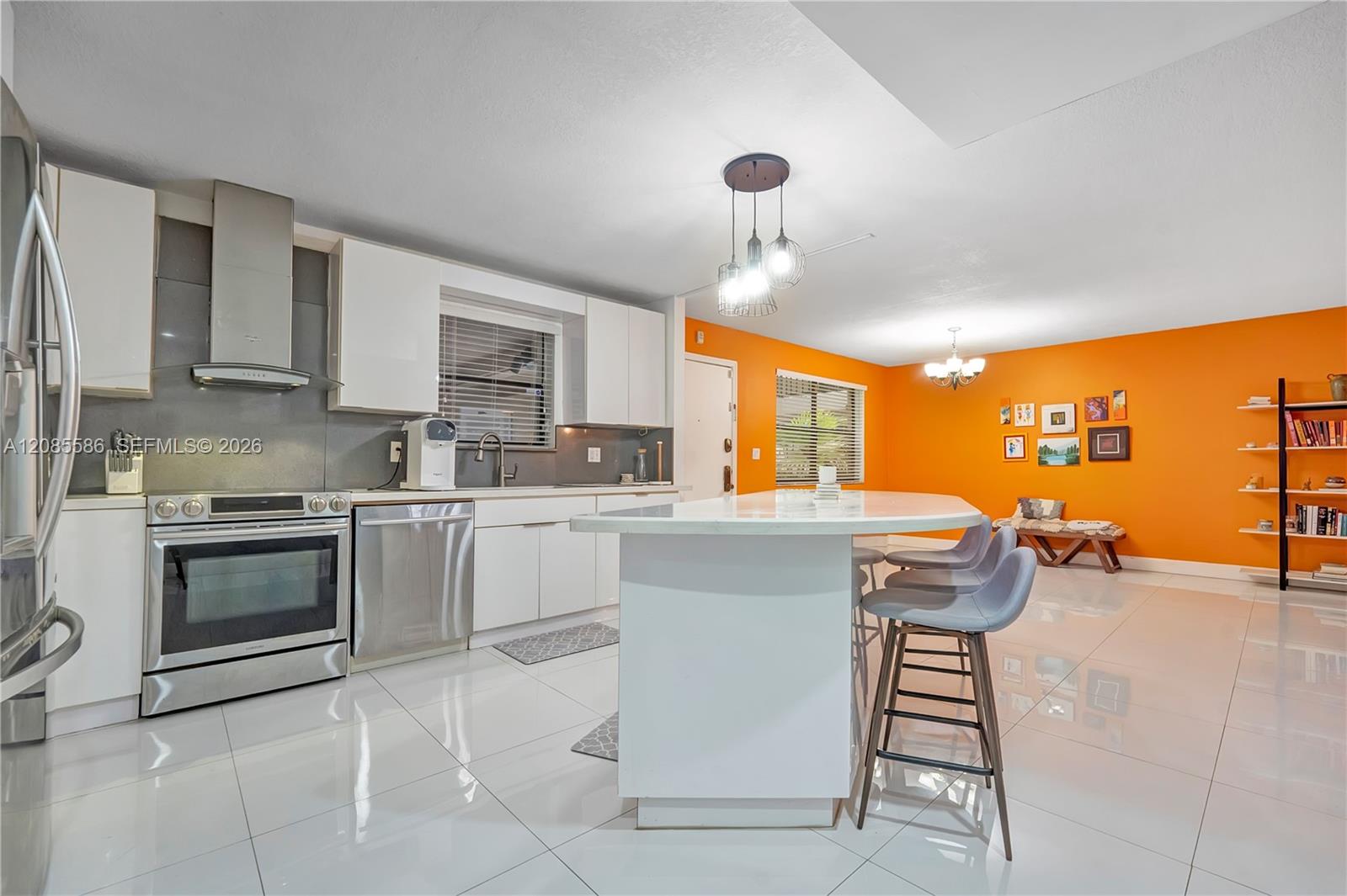 601 Ives Dairy Rd # 8 Unit: 105-8