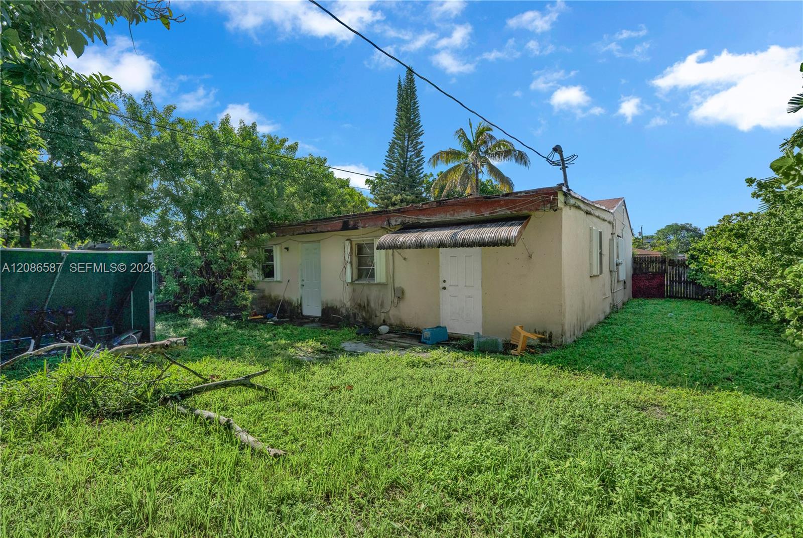 855 NW 130th St